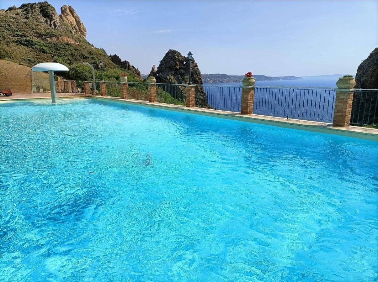 Nebida L'Estasi Tanca Piras A Bordo Piscina Con Vista Mareヴィラ エクステリア 写真