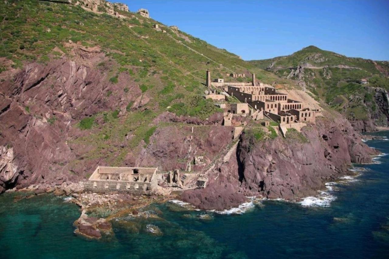 Nebida L'Estasi Tanca Piras A Bordo Piscina Con Vista Mareヴィラ エクステリア 写真